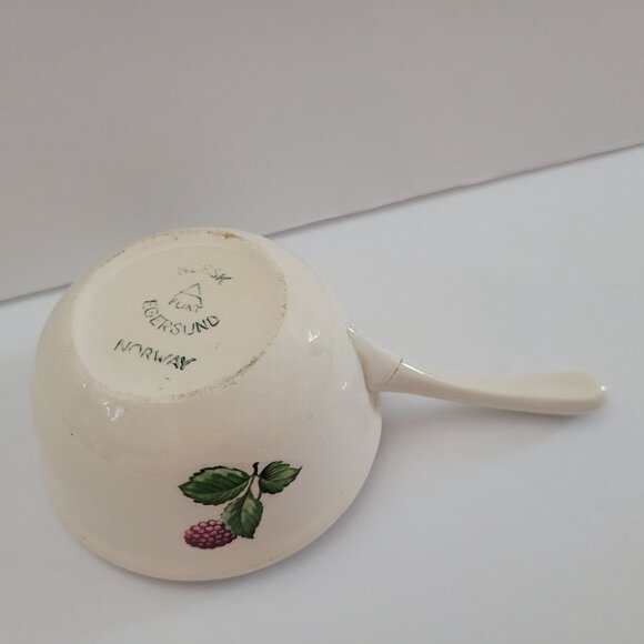 Norsk Flint Egersund Norway Ceramic Sauce Ladle With Grape & Berry Motif - Picture 9 of 12